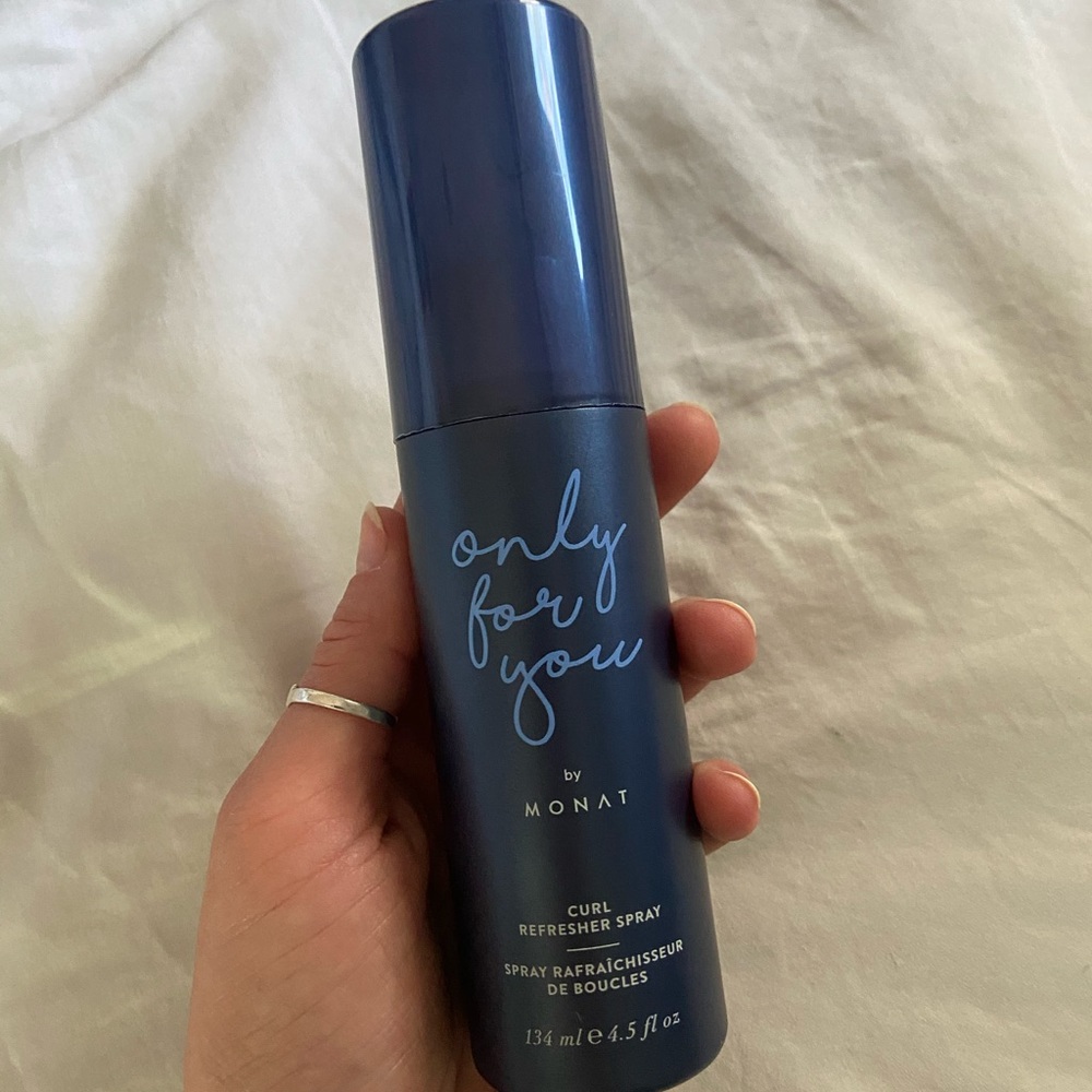 Curl Refresher Spray by Monat